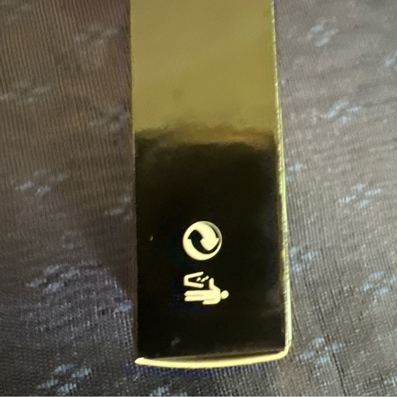 Beauty Vaulte Eyeliner • Black • 0.6 ML - Picture 7 of 8